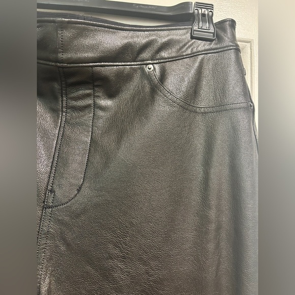 SPANX Like Leather faux stretch-leather pants size large - Picture 6 of 12